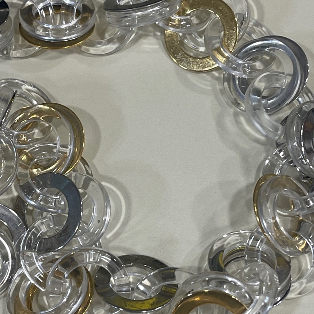 PONO Acrylic Gold and Silver Chain Link necklace